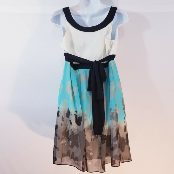 La Belle DRESS Womens Size 9 Sleeveless Empire Fla - Picture 8 of 8